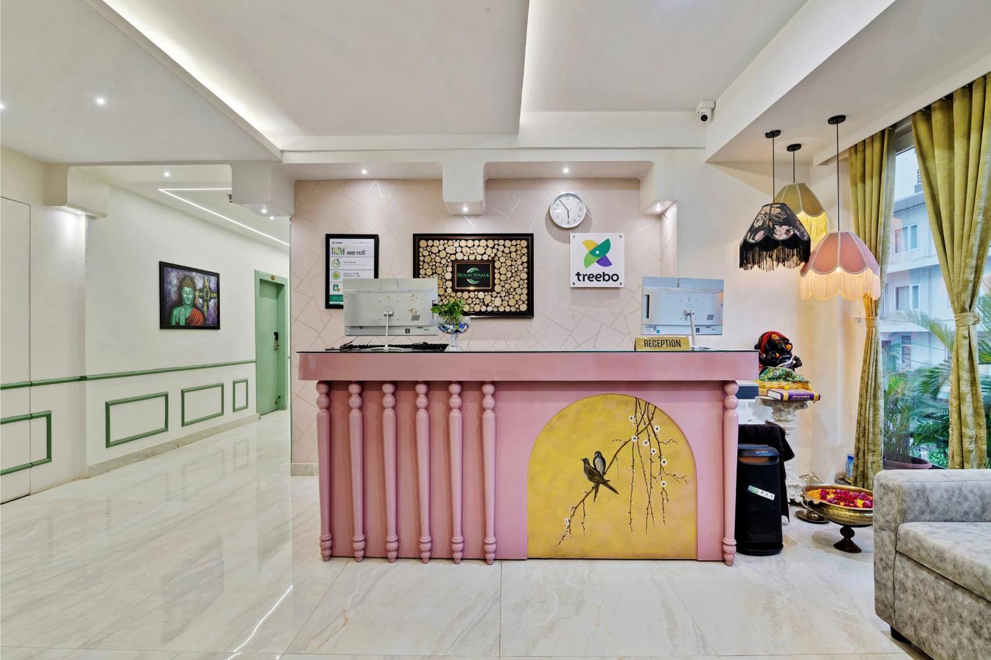 Treebo Moon Waalk Hotel Bhubaneswar Exterior photo